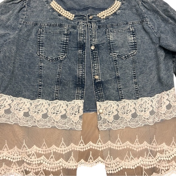 Slim Stitching Denim Top Blouse Long Sleeve Pearl Neckline & Lace Trim Size L - Picture 7 of 13